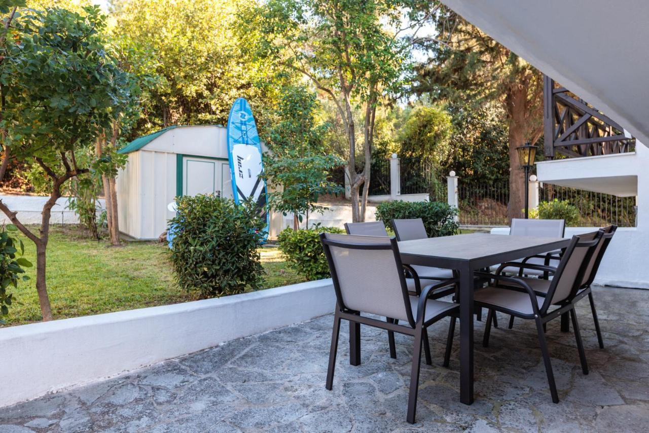 Beach Front Vintage Villa Kalliktratis Nea Kallikrateia Екстер'єр фото