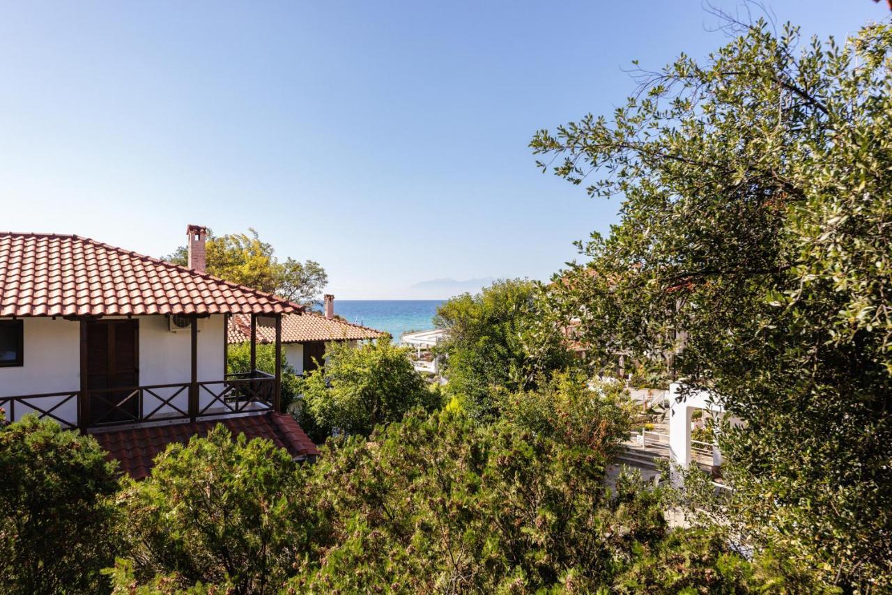 Beach Front Vintage Villa Kalliktratis Nea Kallikrateia Екстер'єр фото